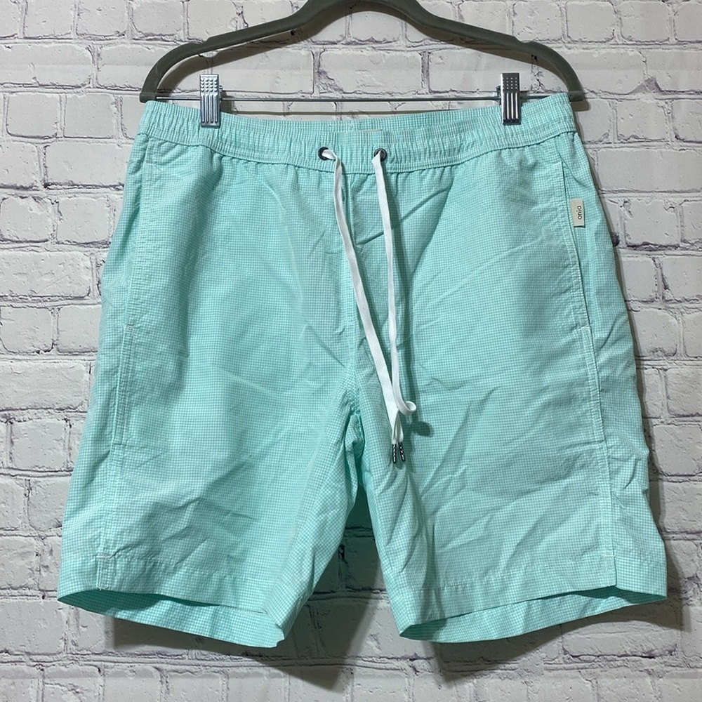 Onia men short for swim